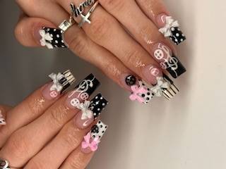 Nail art by Sydnee
